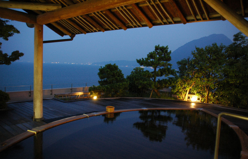Seaside Hotel Mimatsu Ooetei Beppu Exteriör bild