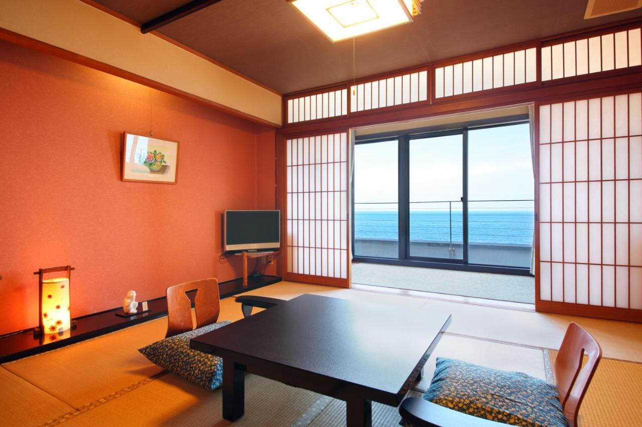 Seaside Hotel Mimatsu Ooetei Beppu Exteriör bild